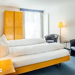 Hotel-restaurant Bellevue فندق فيلمز