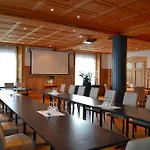 فندق Hotel-restaurant Bellevue 3*